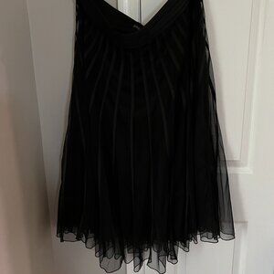 Elegant skirt, midi, BNWT!!